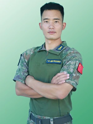 刘教练 - 企业军训教官
